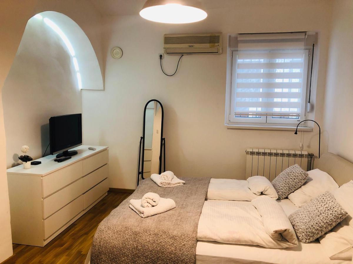 Apartman Tina Novi Sad Ngoại thất bức ảnh